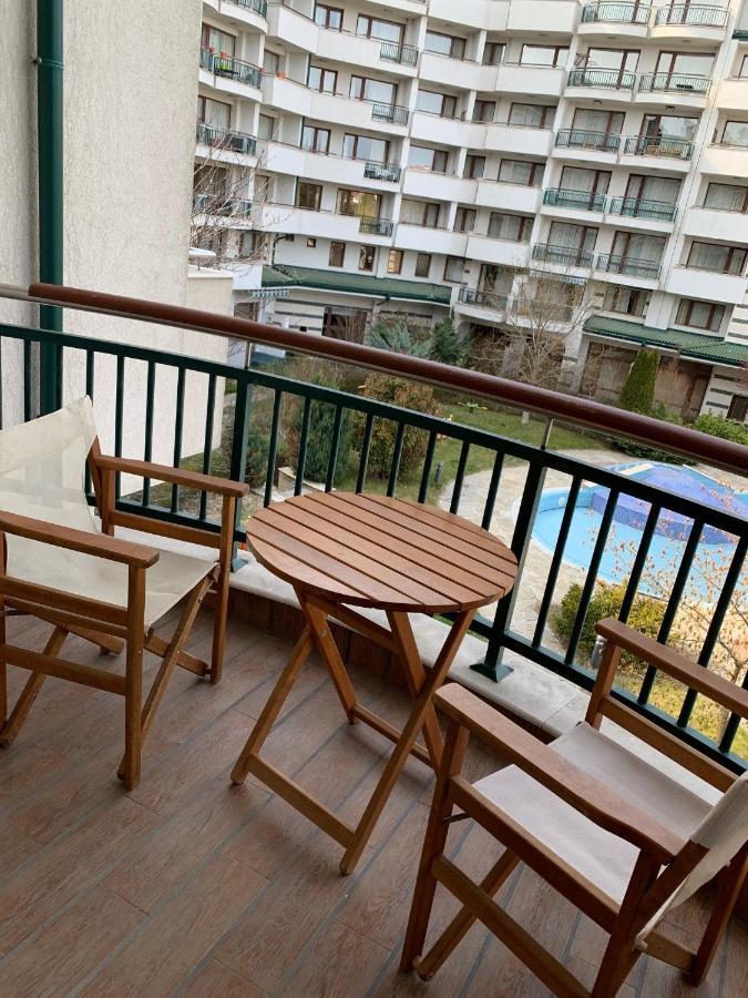 Kalina Private Apartments In Emerald Resort, Ravda Exterior photo